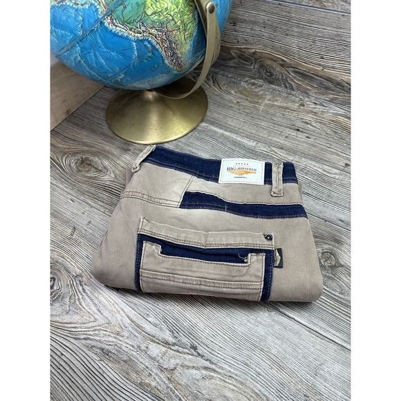 Big Brother Streetwear Beige Navy Trim Y2K Skater Stretch‎ Shorts Size 38 - Picture 7 of 11